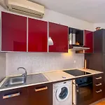 Modern With A Spacious Terrace Apartament *
