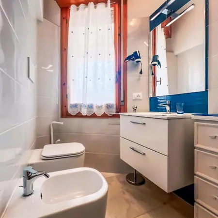 Modern With A Spacious Terrace Apartment