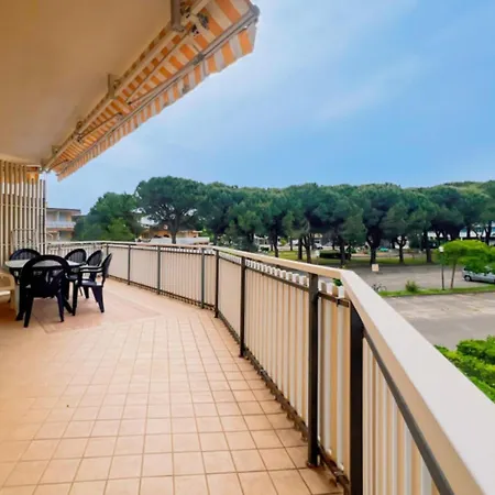 Modern With A Spacious Terrace Apartment Bibione
